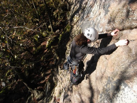Vertical Frontiers - Lead climbing instruction at the Dewerstone, Dartmoor. Vertical Frontiers - Lead climbing instruction at the Dewerstone, Dartmoor.
