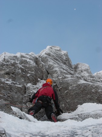 Vertical Froniters - Crest Route Vertical Froniters - Crest Route
