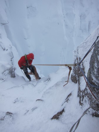 Abseiling back into the Coirre