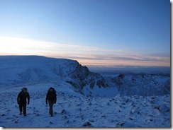 Walking off the top of Sneachda.