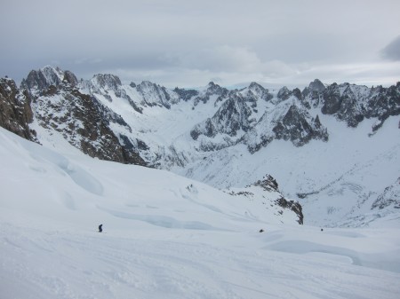Skiing the Petit Envers