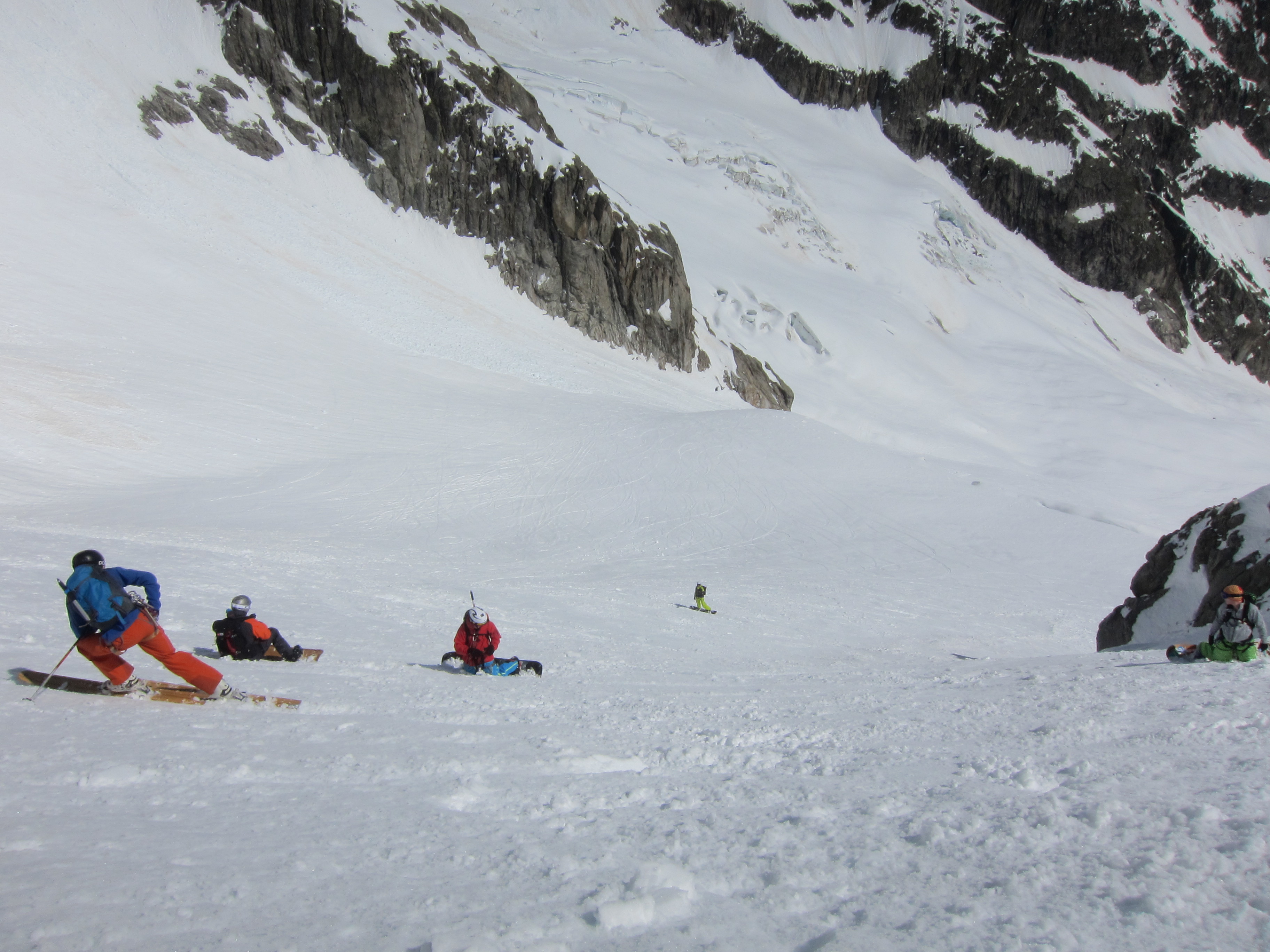 Giving the legs a rest. 2100m is a long way.