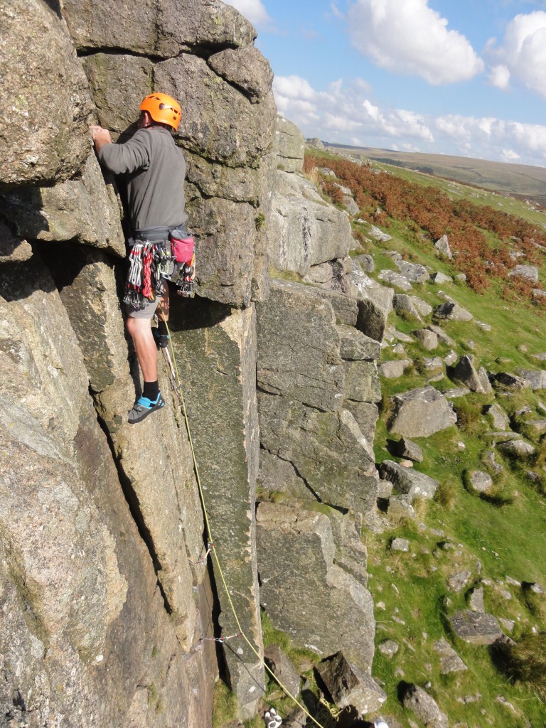 Tommi leading on Barking Crack