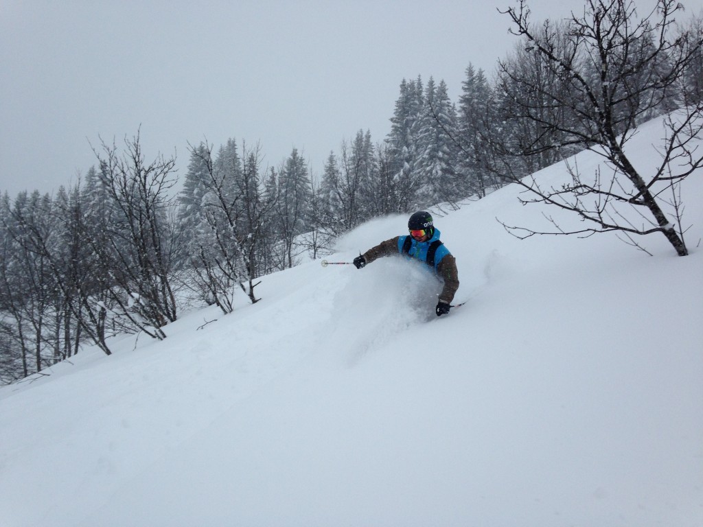 Dustin getting some deep turns in - Combloux
